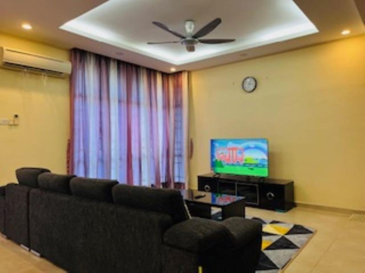 Rumah liburan Ariya *